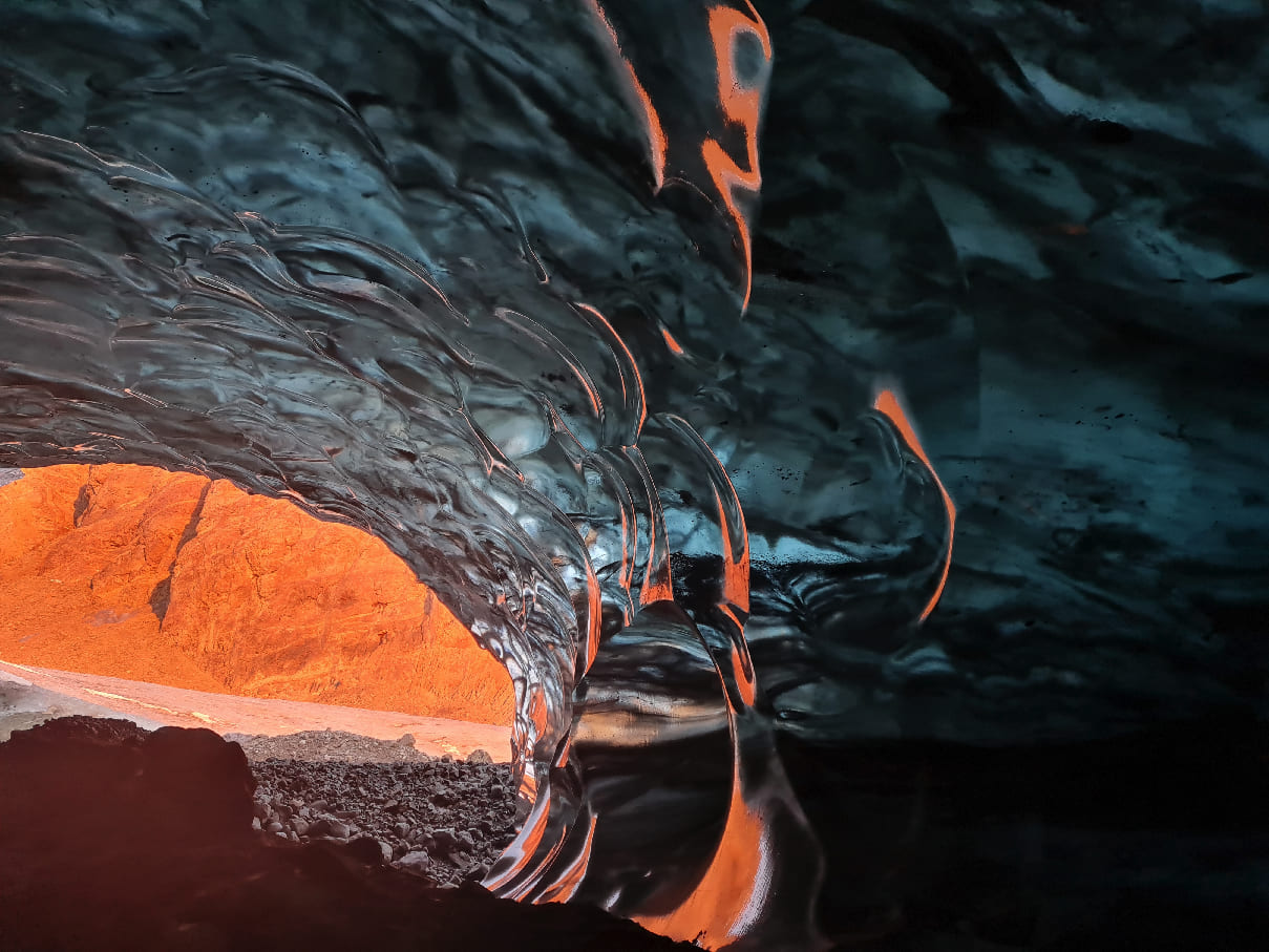 Ice Cave & Mountain
